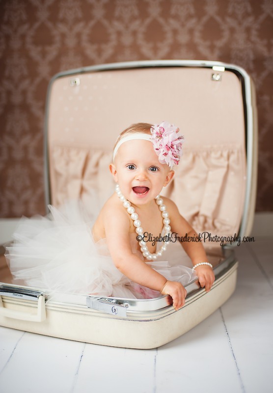 Baby in a Suitcase | CT Baby Photographer Elizabeth Frederick Photography
