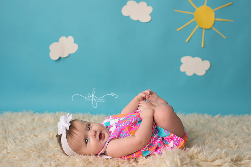 Summer Fun 6 Month Milestone Baby Photography Session | Fun in the sun | CT Baby Photographer Elizabeth Frederick Photography