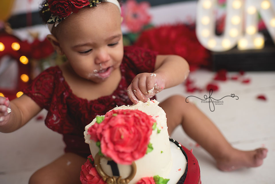 Valentines Day Smash Cake | CT Smash Cake Photographer Elizabeth Frederick Photography