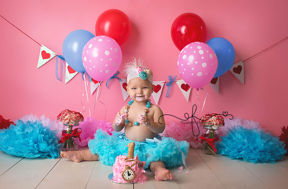 Alice in Wonderland 1st Birthday Smash Cake Photography by Gracie