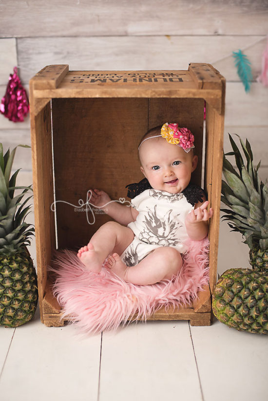 Gwen 4 month Milestone Meriden, CT Baby Photographer Elizabeth