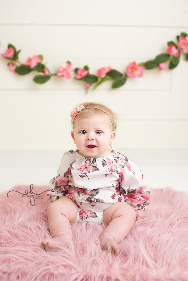 6 Month Milestone Sitter Session | CT Baby photographer Elizabeth Frederick Photography