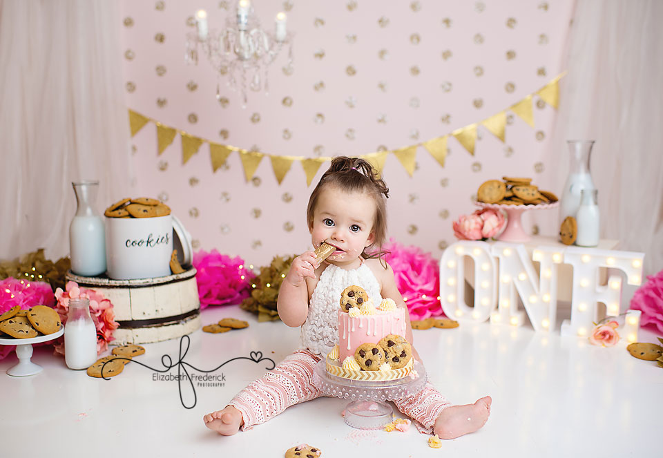 Cookies & Milk First Birthday | Cookies & Cream Smash Cake Photography Session | Meriden, CT Smash Cake Photographer | First Birthday Photography Session | Cookie monster Smash cake session