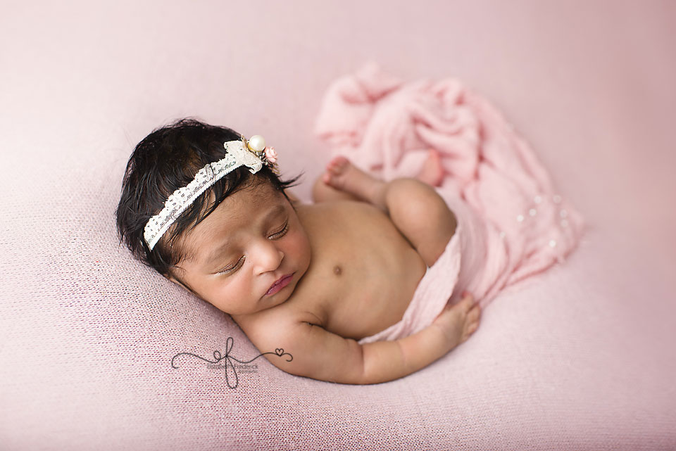 Pink & Pearls Newborn Photography Session | Pear Newborn | CT Newborn Photographer Elizabeth Frederick Photography