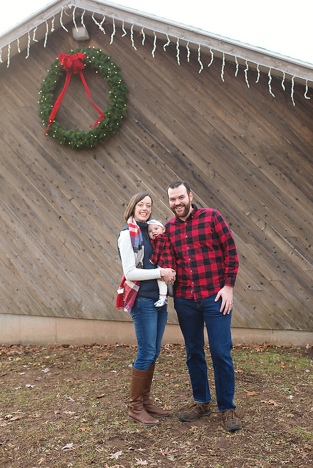 Christmas in the Park Family Mini Sessions Hubbard Park Meriden CT CT Photographer Elizabeth Frederick Photography