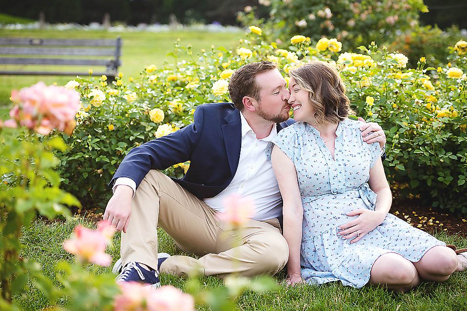 CT Maternity session at Elizabeth Park in West Hartford, CT with CT Maternity Photographer Elizabeth Frederick Photography | Roses maternity session | Flower maternity session