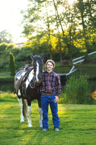 HM-Senior-14 Relaxed senior portraits with horse on a Connecticut horse farm